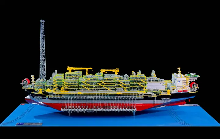 “Marechal Duque de Caxias” MERO3 FPSO من MISC Berhad – 1:250 مجسم من إنتاج TNBuilt West