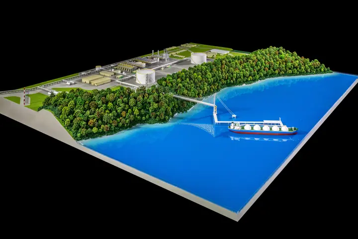 محطة غاز LNG مجسم من إنتاج TNBuilt West, عرض 2