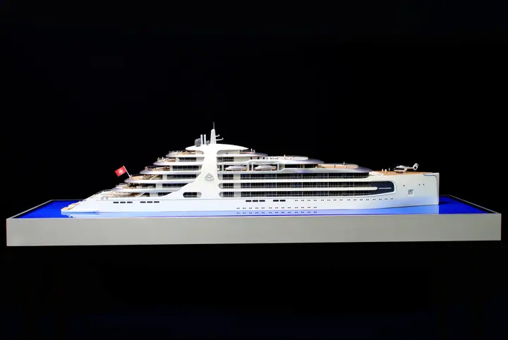“Beyond Horizons” يخت فاخر من MAYBACH – 1:100 مجسم من إنتاج TNBuilt West