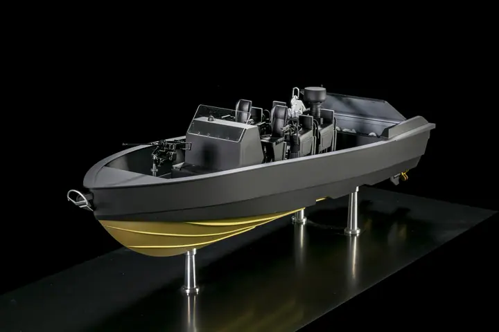 Leichtes Marine-Verteidigungsboot – 1:25 Maßstabsmodell von TNBuilt West, ansehen 2