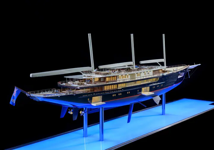 “Koru” Superyacht von OCEANCO – 1:50 Maßstabsmodell von TNBuilt West, ansehen 3