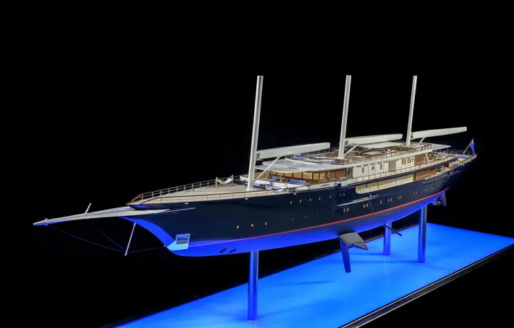 “Koru” Superyacht von OCEANCO – 1:50 Maßstabsmodell von TNBuilt West, ansehen 5