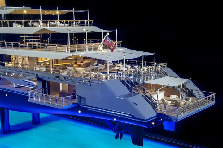 “Seven Seas” Superyacht von OCEANCO – 1:50 Maßstabsmodell von TNBuilt West, ansehen 6