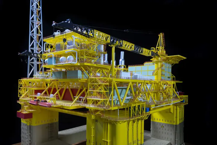 Tension-Leg-Halbtaucherplattform – 1:100 Maßstabsmodell von TNBuilt West, ansehen 4