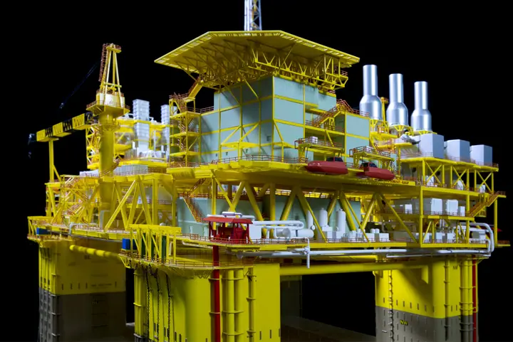 Tension-Leg-Halbtaucherplattform – 1:100 Maßstabsmodell von TNBuilt West, ansehen 6