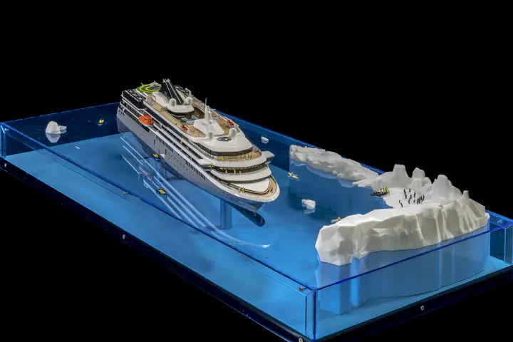 “World Explorer” سفينة رحلات استكشافية قطبية – 1:200 مجسم من إنتاج TNBuilt West, عرض 2